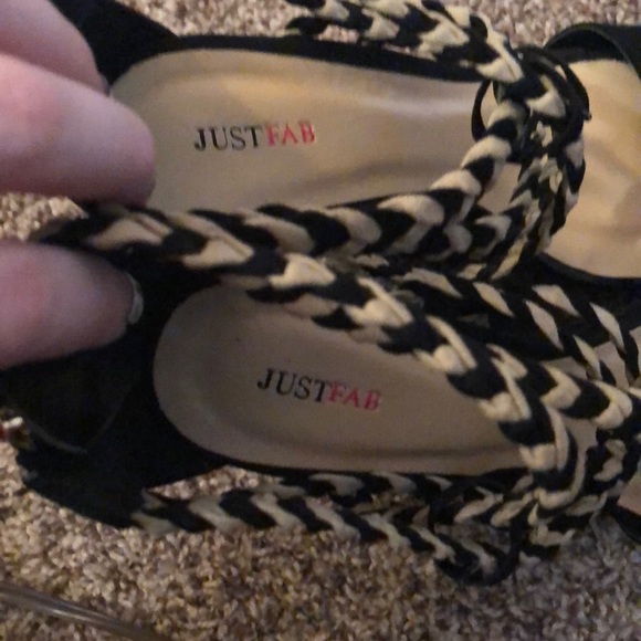 Tall black wedges - Picture 3 of 7